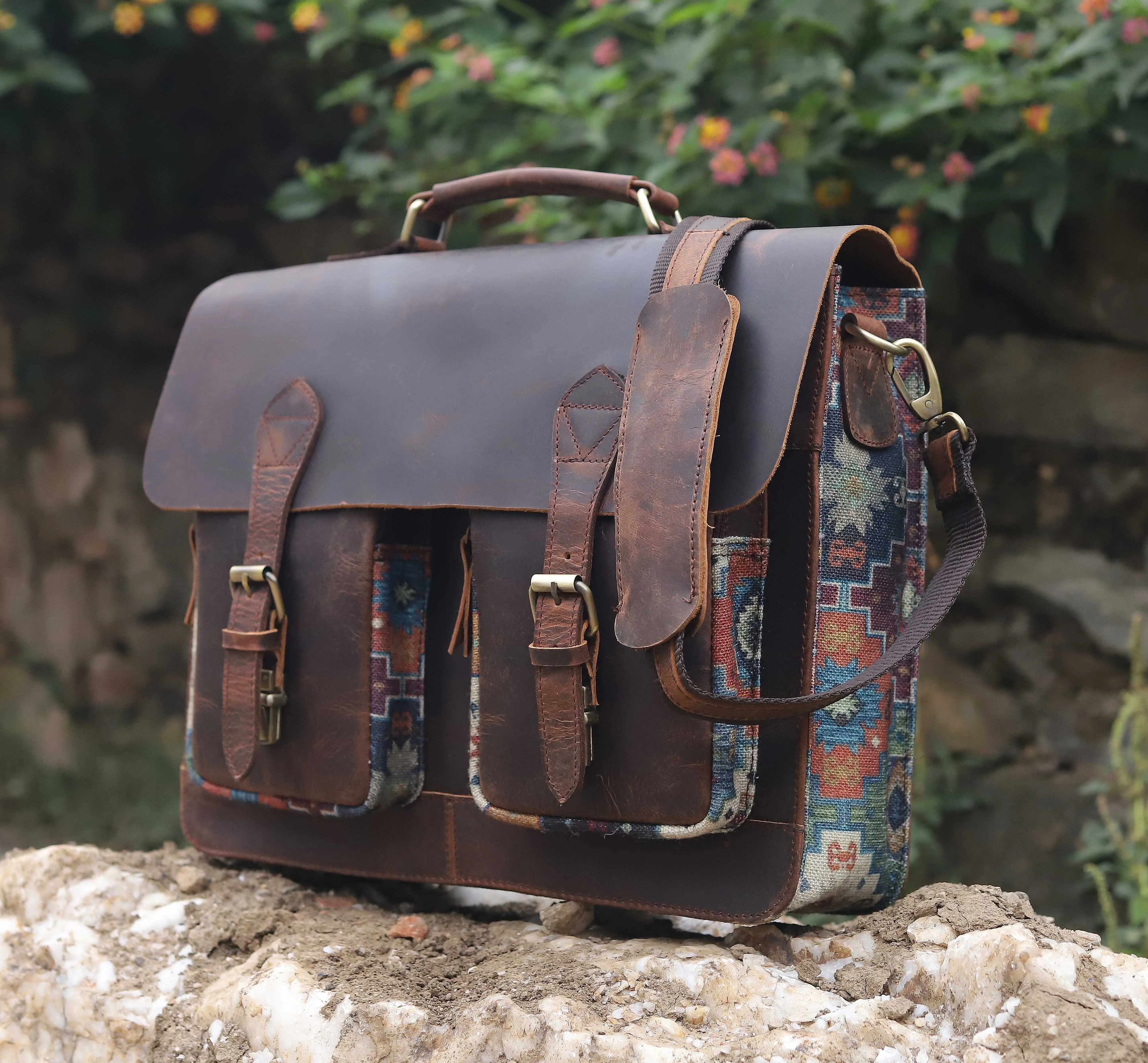 CAMOUFLAGE LEATHER MESSENGER LAPTOP BAG
