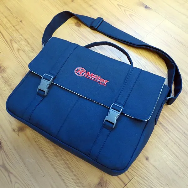 Dorian Messenger bag