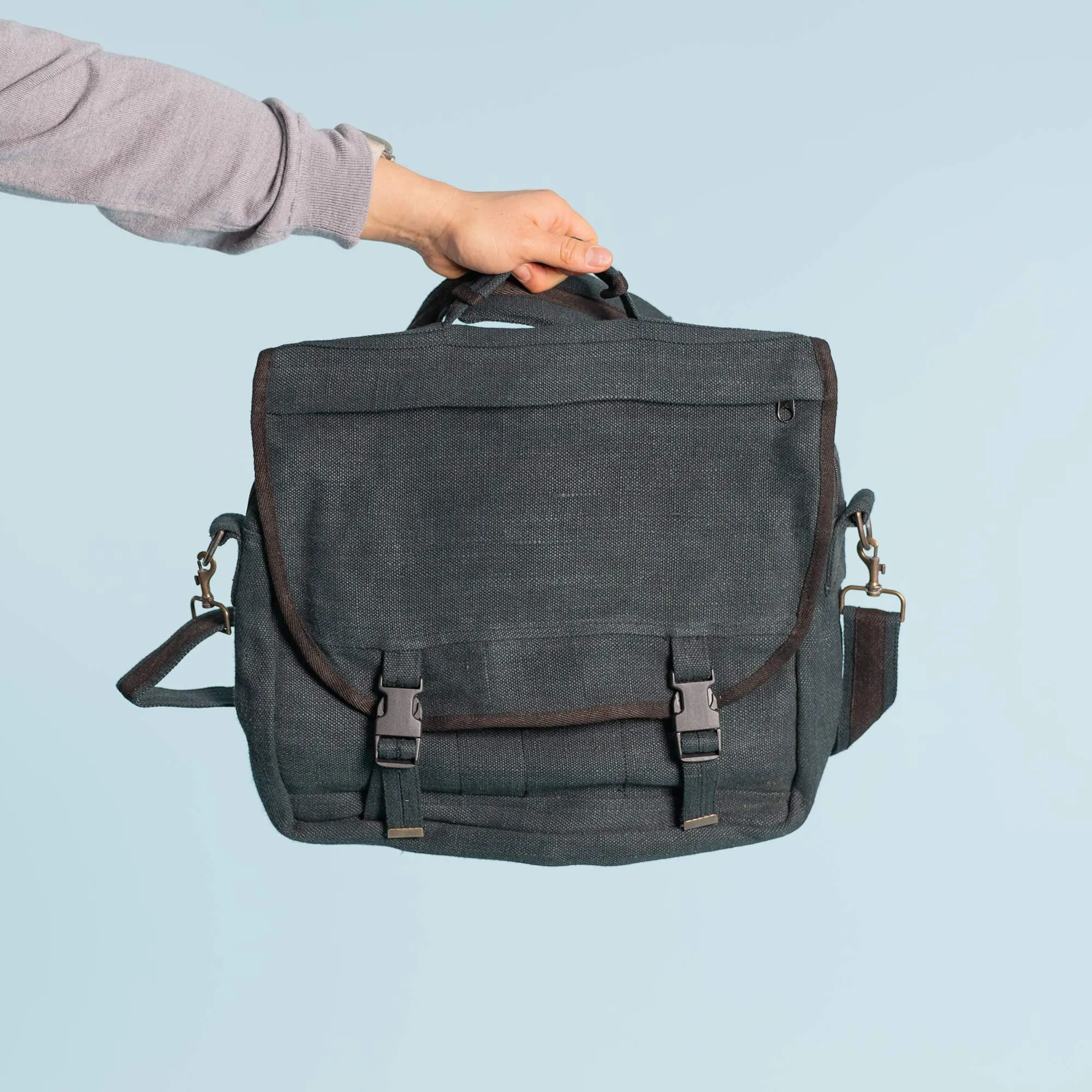 EVANSTON Deluxe Organic Hemp Messenger Courier Bag (With Handle & Shoulder Strap) (Closeout) (Final Sale)
