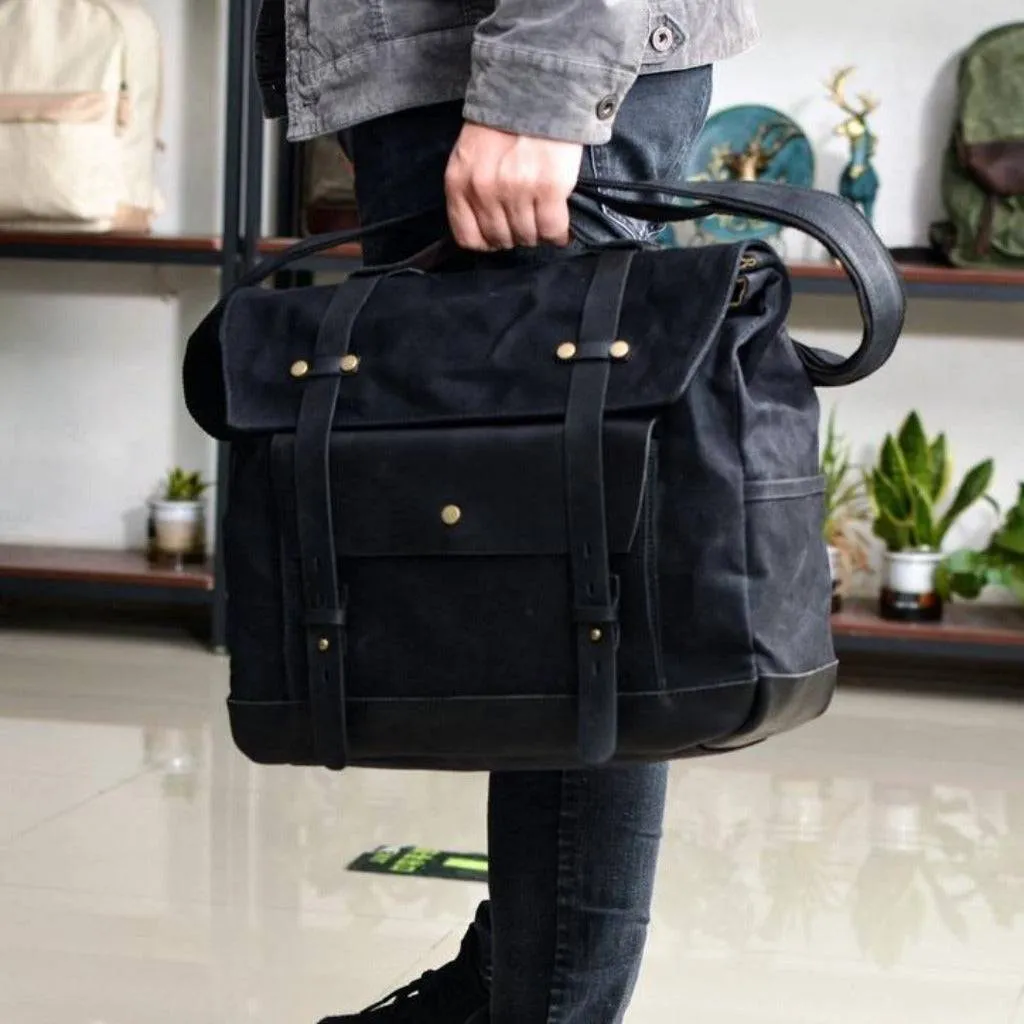 Motorcycle Bag with Vintage Design