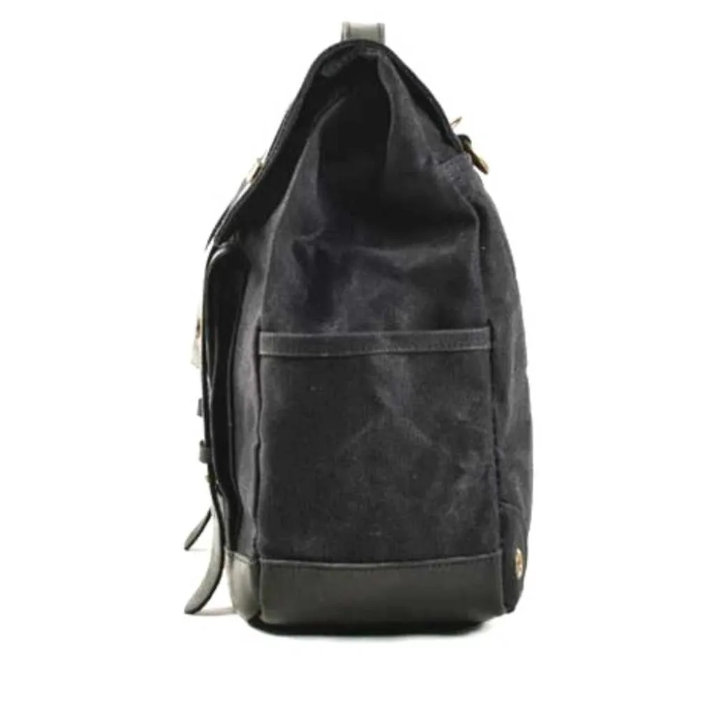 Motorcycle Bag with Vintage Design
