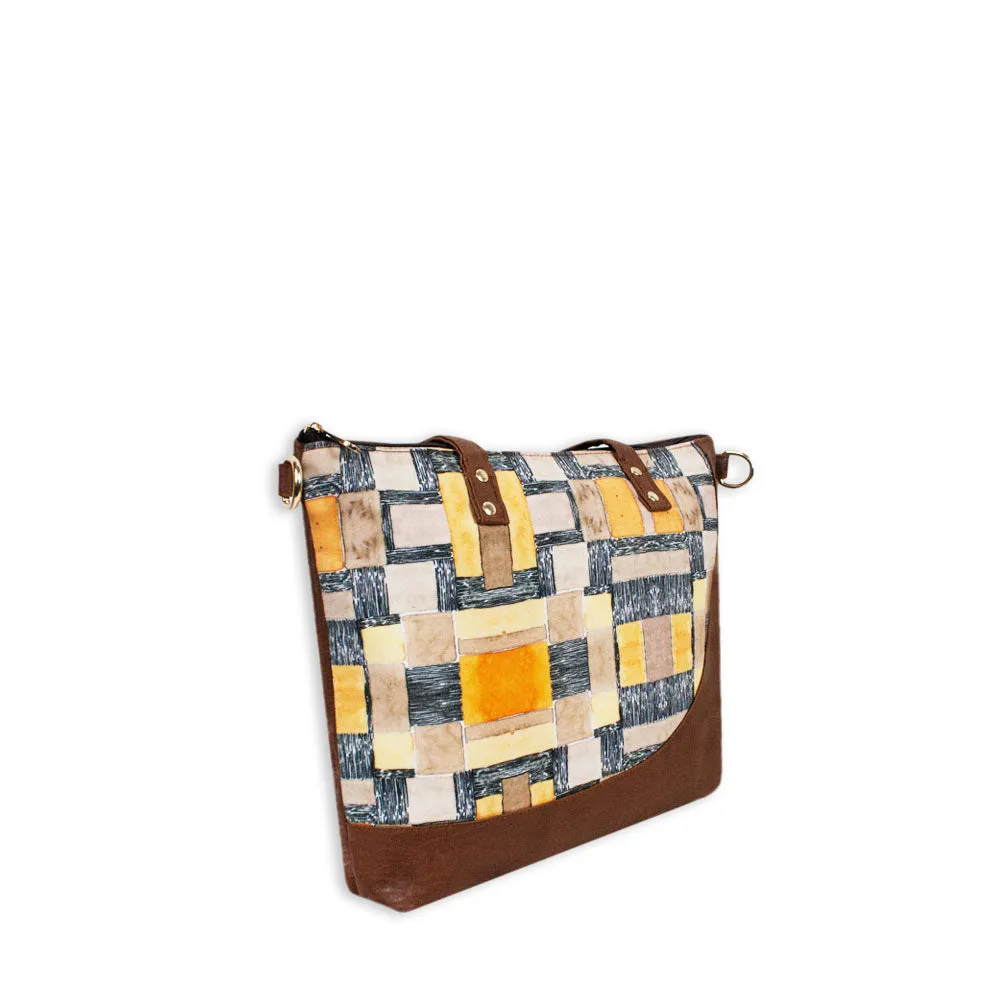 The Maze Shoulder Bag with Sling