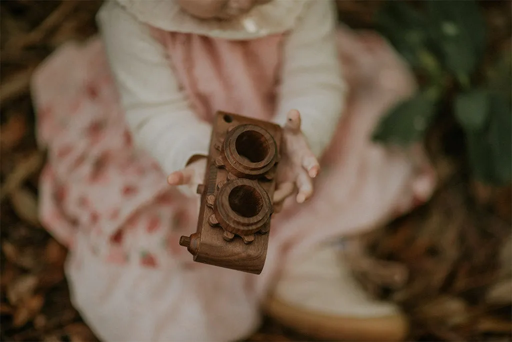 Twinkle Camera - Walnut